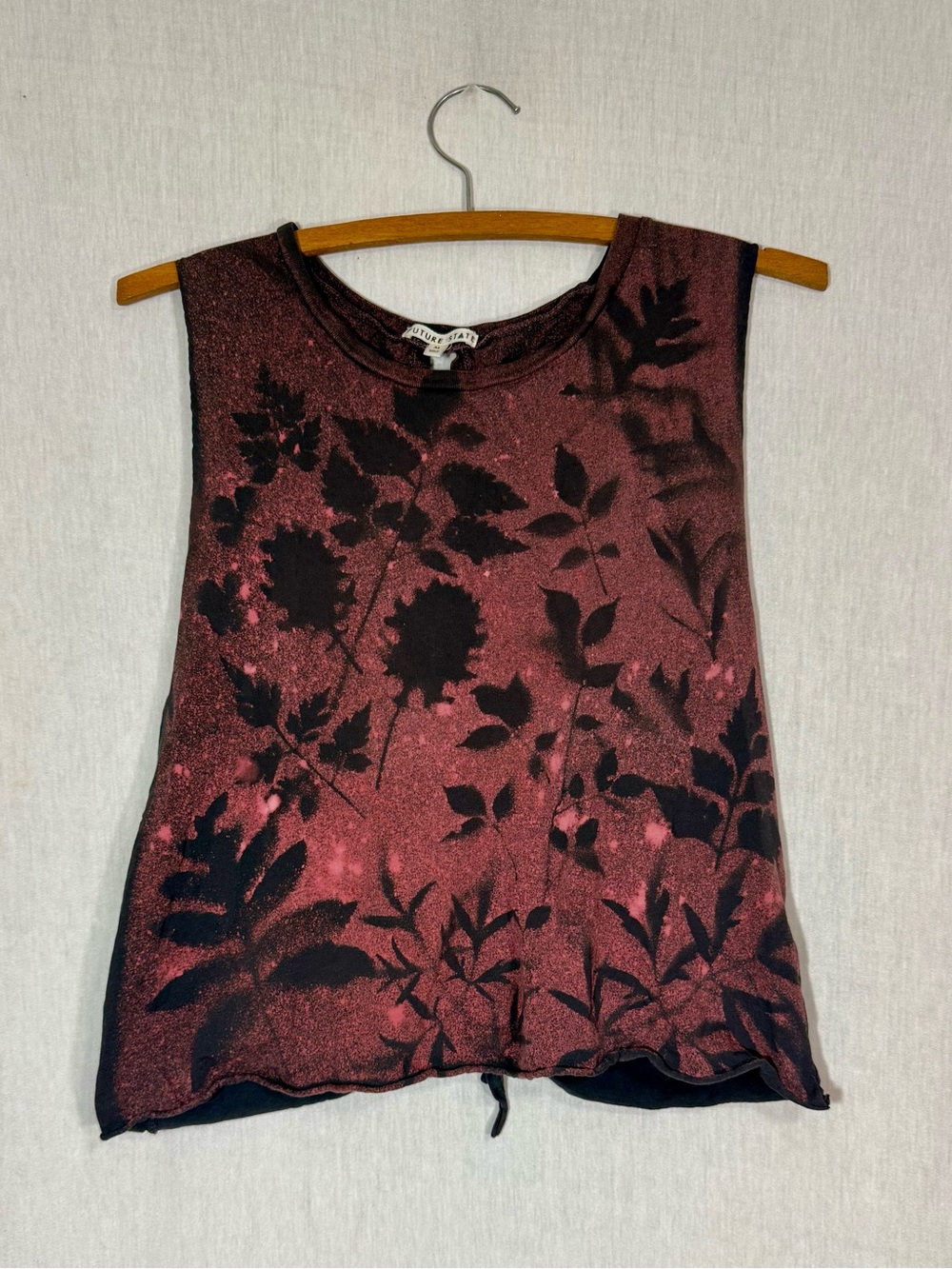 Future State M Lace up back Sleeveless Floral bleach dye Top - Burgundy / Black